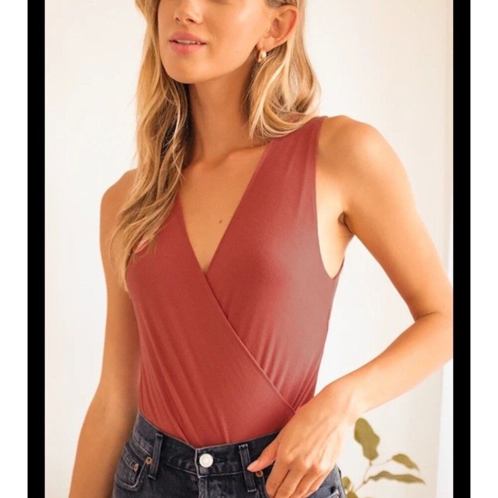 Lulus Marsala Red Brown Faux Wrap Sleeveless Bodysuit Thong Medium New